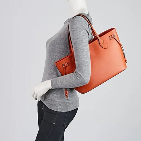 ⚡️Louis Vuitton Piment Epi Leather Neverfull PM Bag - Picture 3 of 15